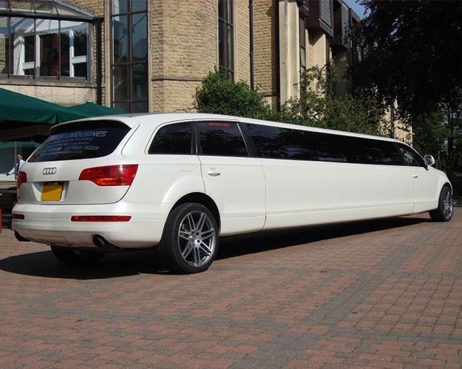 Limo Hire image 3