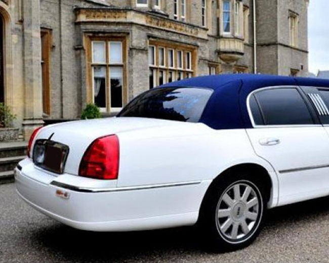 Limo Hire image 3